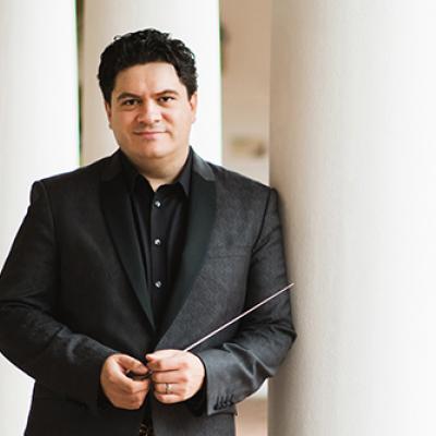Cristian Macelaru credit Adriane White